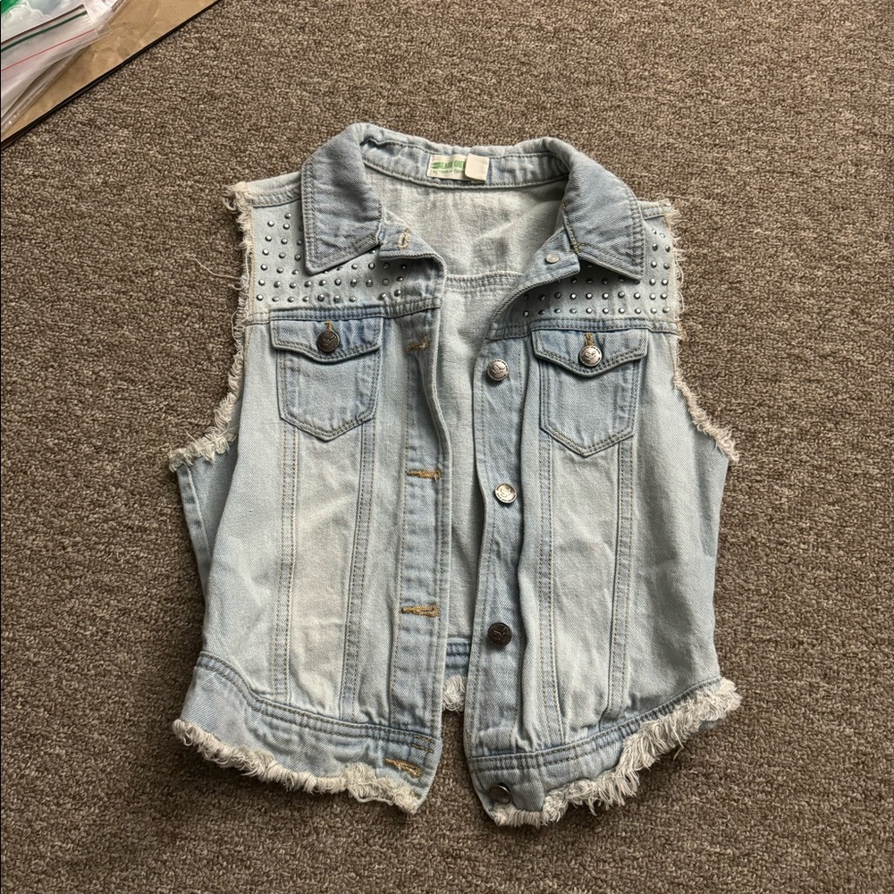 Selena Gomez Denim Sleeveless Jean Vest